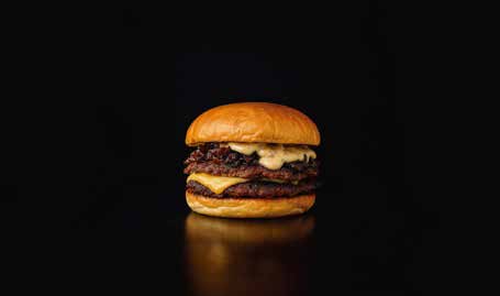 Sector B93: Doble smash de carne navarra, Doble cheddar, Salsa SoyQ
